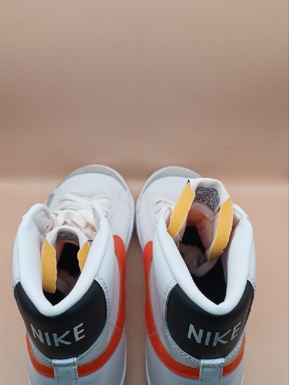 NWOB Nike Blazer Mid '77 Vintage Sneaker-Safety Orange Men Size 11.5 US - Picture 6 of 14